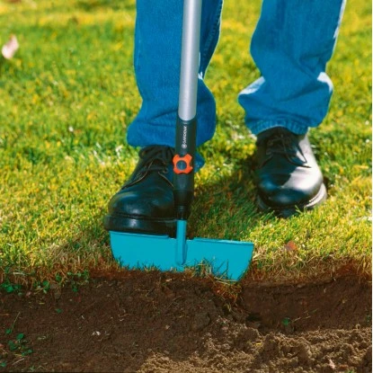 Gardena Combisystem-Rasenkantenstecher 2 Gardena Combisystem-Rasenkantenstecher – Bild 2