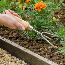 Kent & Stowe Handgrubber 3 Zinken 7 Kent & Stowe Handgrubber 3 Zinken -Gardena Verkäufe 4260376734831 4550 A 01